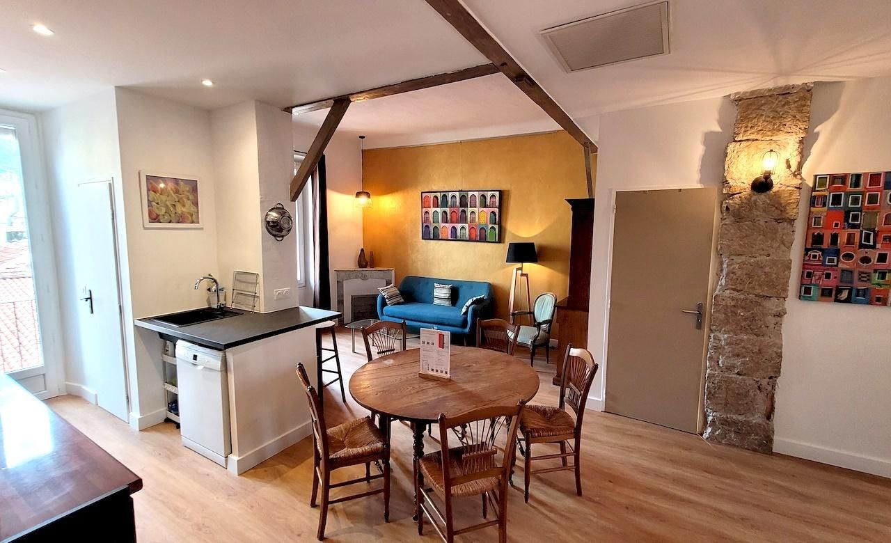 Port of Nice pointu sea rental