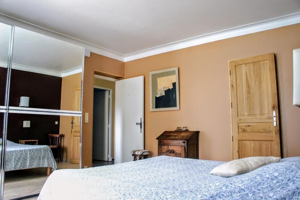 Villa with 4 Bedrooms in Forcalquier